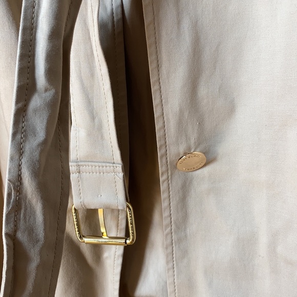 Tory Burch Beige Raincoat - Picture 4 of 7